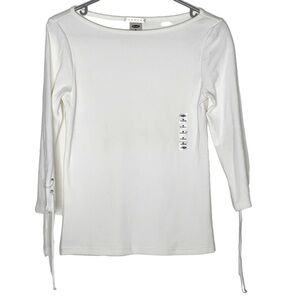 OLD Navy white stretch top. NWT. Size M
